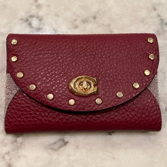 Coach Turnlock Card Case - Picture 1 of 5